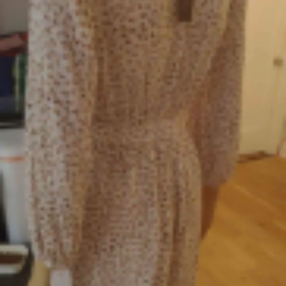 Dynamite Spring Dress - Picture 4 of 6